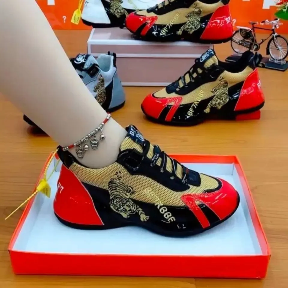 Embroidered Leather Tent Double Mesh Sneaker