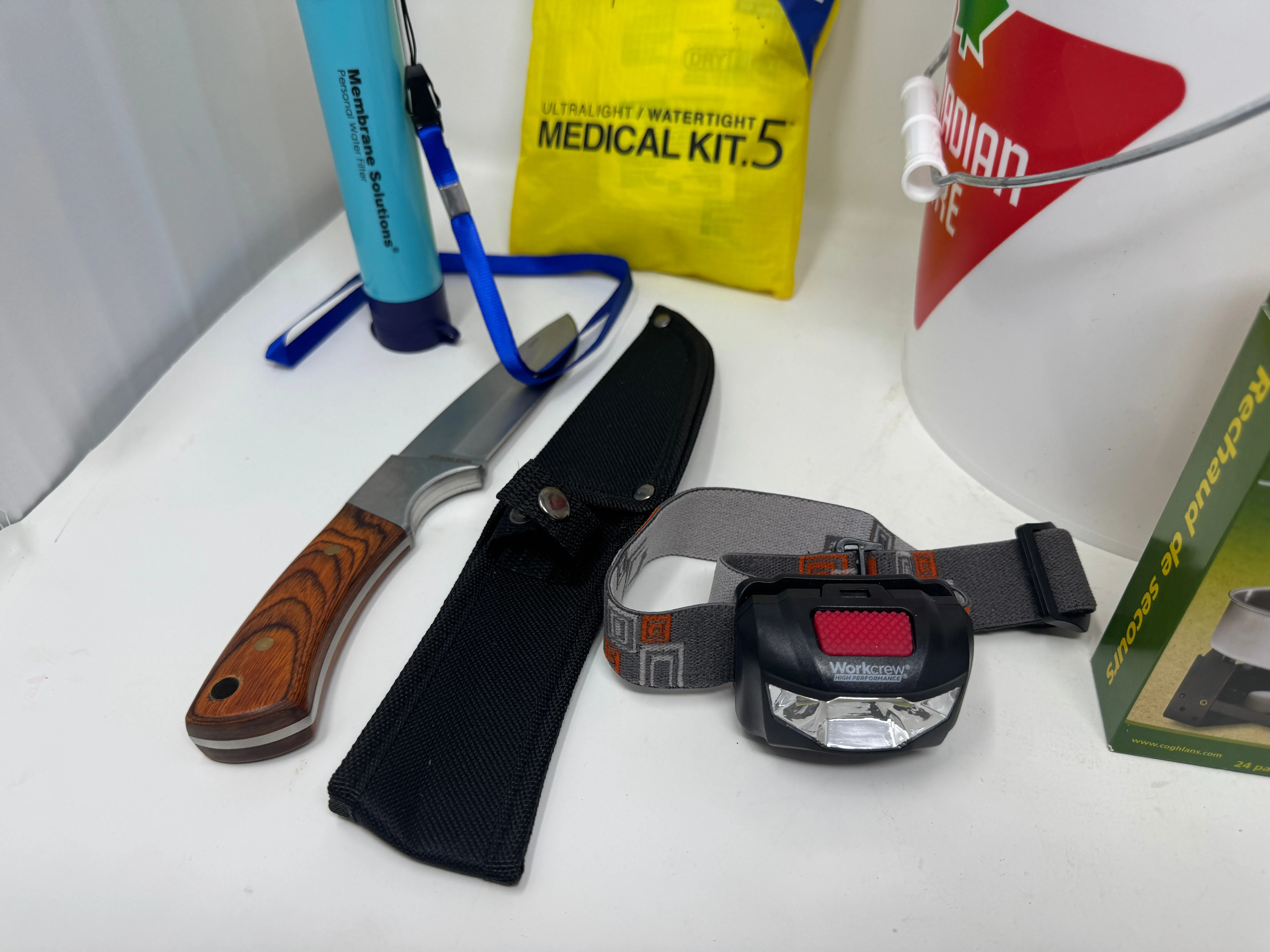 Emergency Survival Kit – Prepper Supply Cache for Bug Out, Off-Grid & Long-Term Prepping