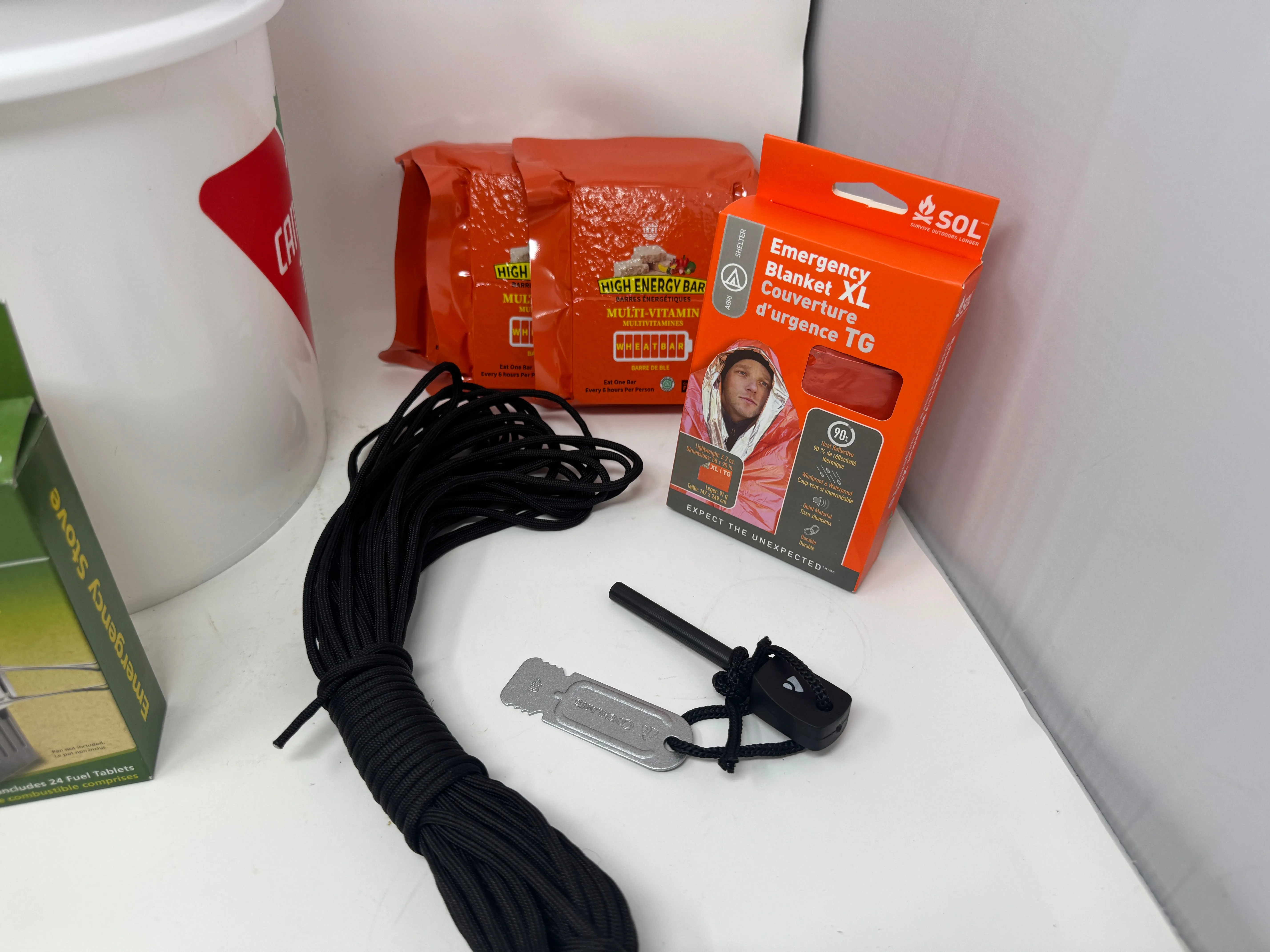 Emergency Survival Kit – Prepper Supply Cache for Bug Out, Off-Grid & Long-Term Prepping