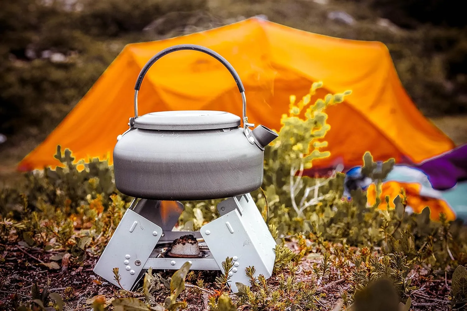 Esbit 1300-Degree Smokeless Solid 14g Fuel Tablets for Backpacking, Camping, and Emergency Prep