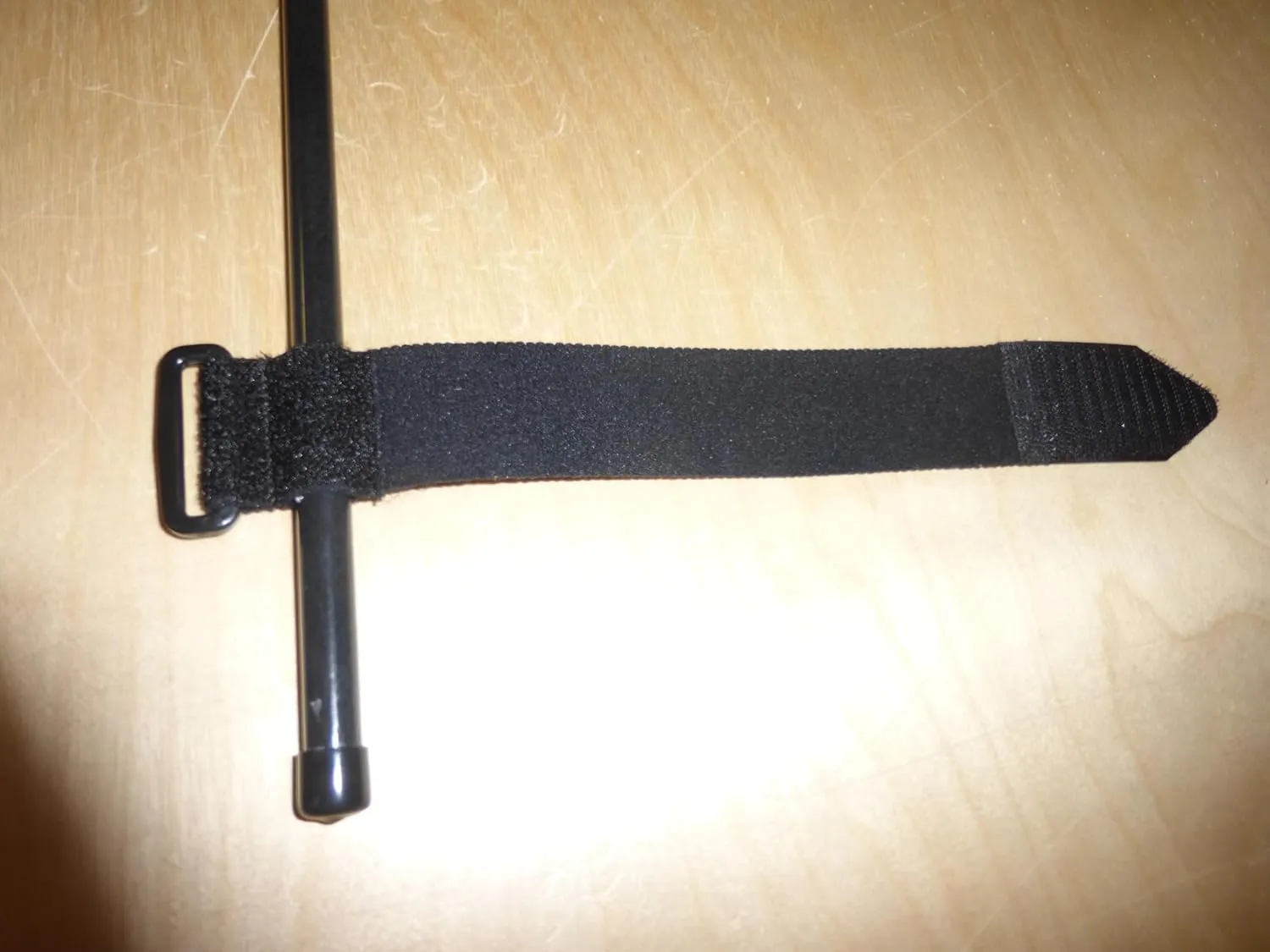 Flagpole for golf carts, For use on rear passenger safety bar or arm rests, No tools required for quick and easy installation on your golf cart. (Golf Cart Flagpole)