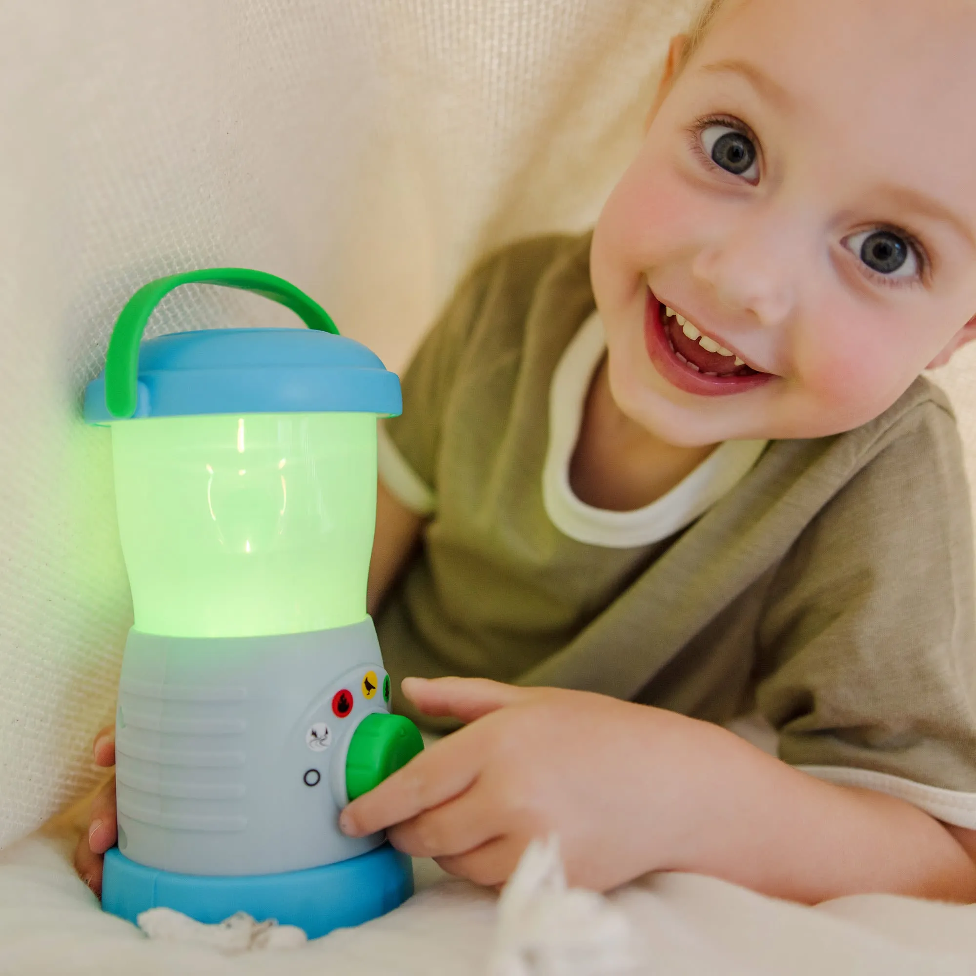 Let's Explore: Light & Sound Lantern Set - 30837