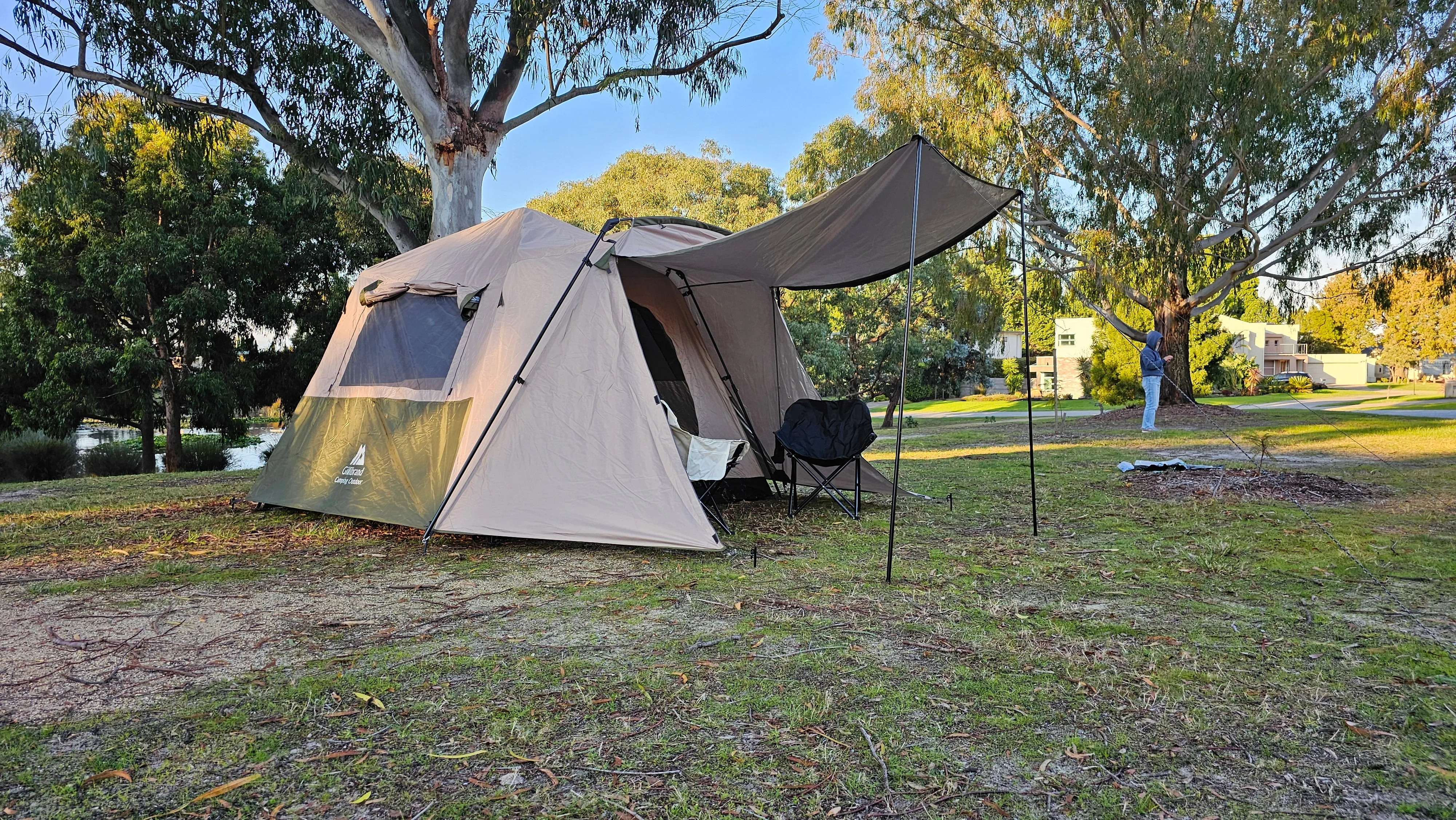 Limestone 5-6 Person instant Tent