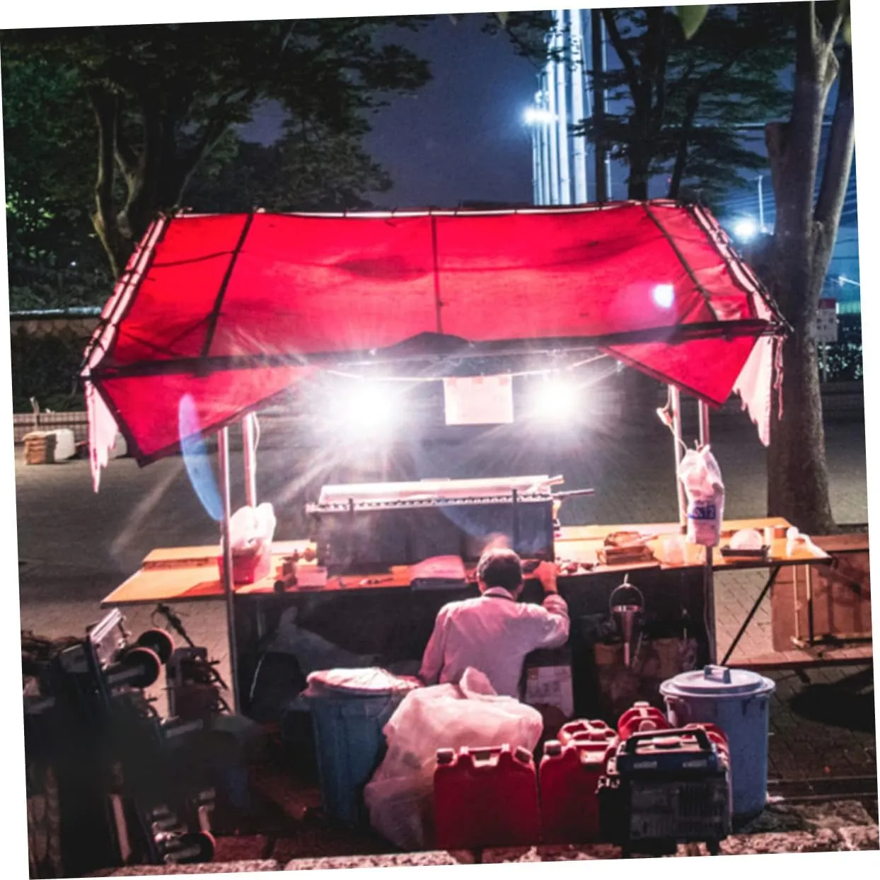 Magnetic Design Led Camping Lamp Rechargeable Night Market Outdoor Emergency Light