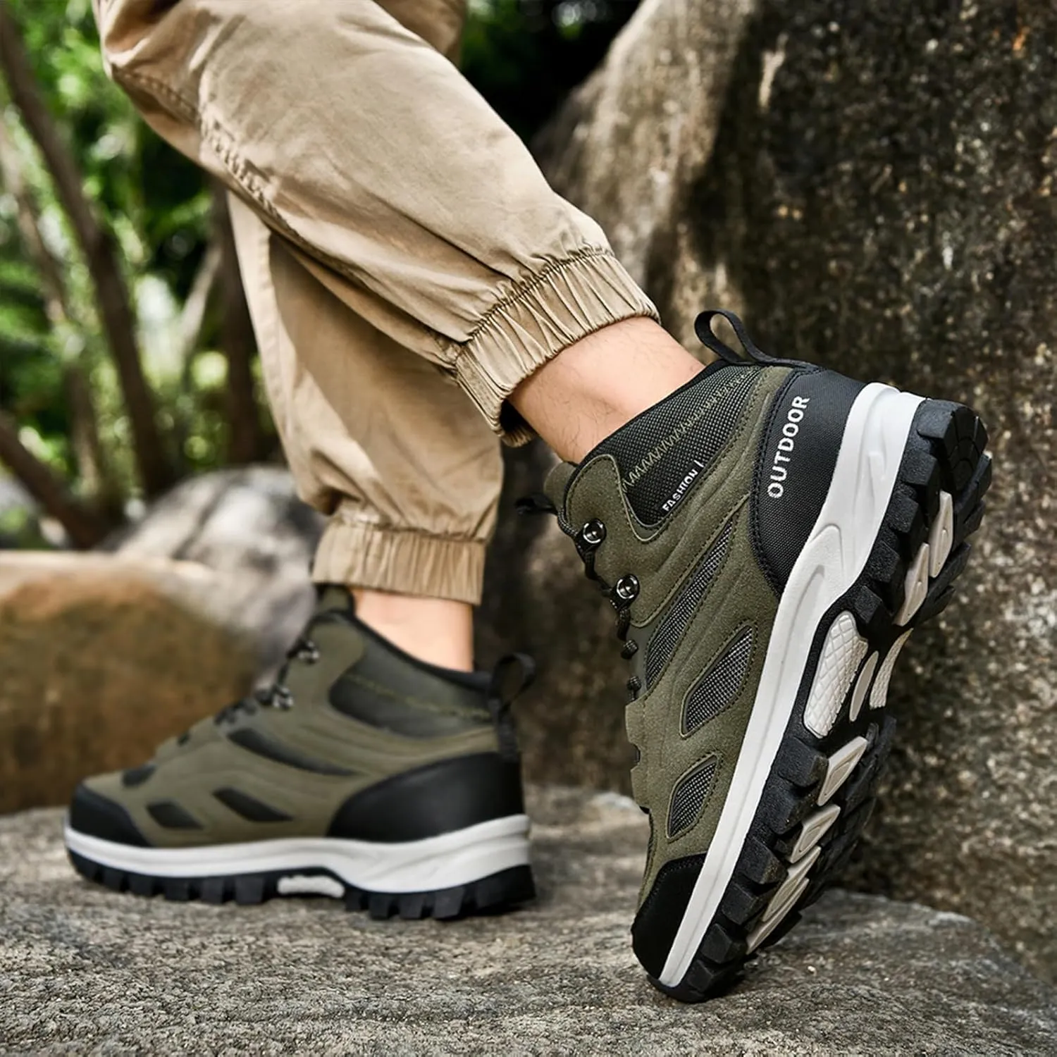 Men's Outdoor Lace-Up Hiking Shoes Fashion Round Toe Breathable Mesh Anti Slip Platform High top Trekking Trail Shoes