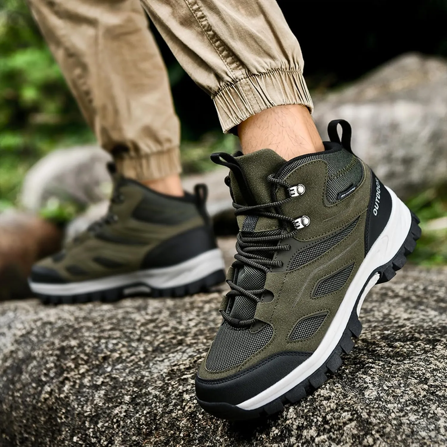 Men's Outdoor Lace-Up Hiking Shoes Fashion Round Toe Breathable Mesh Anti Slip Platform High top Trekking Trail Shoes