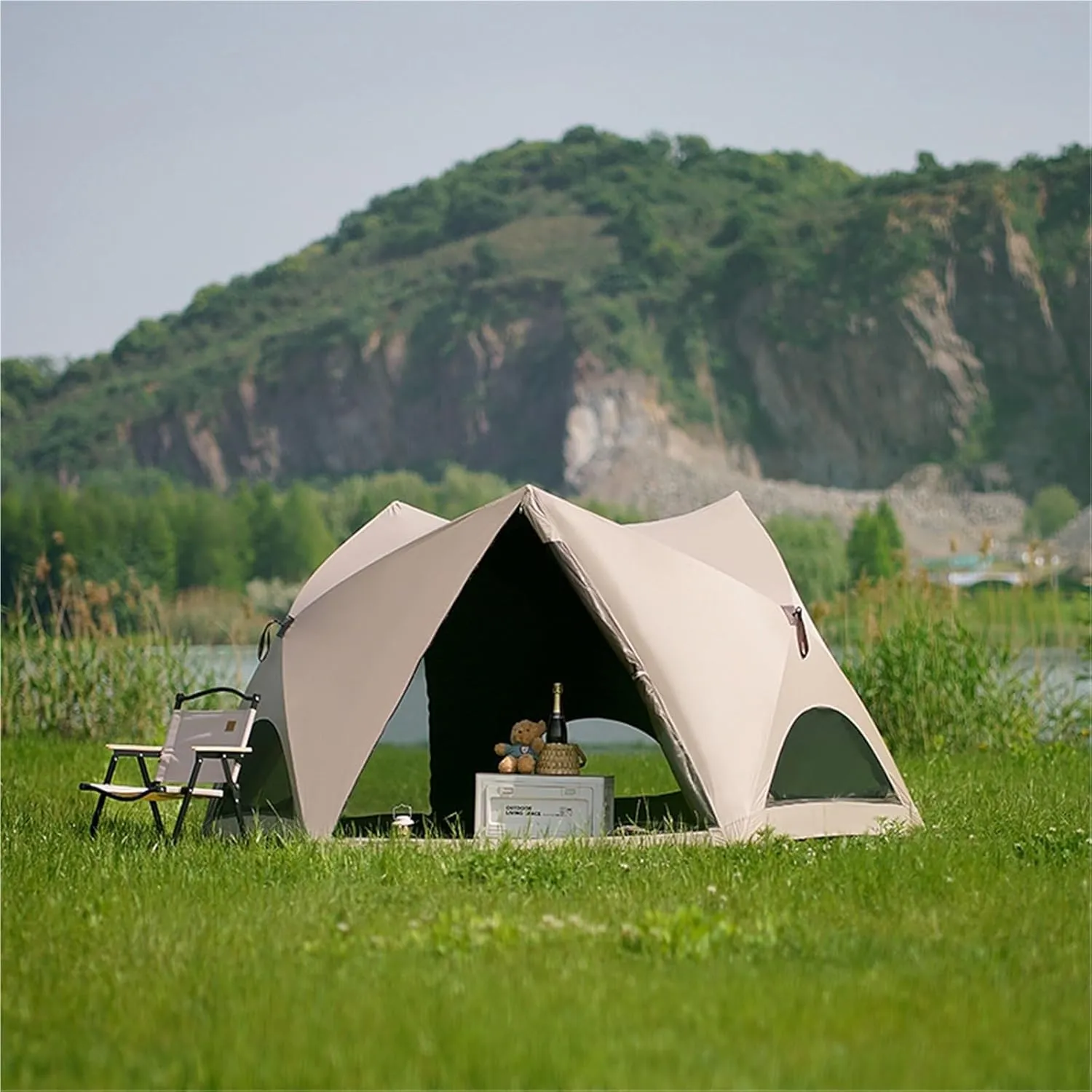 Seaside Beach Park Quick-Opening Tent Outdoor Portable Folding Camping Tent Equipment Sunshade and Rainproof