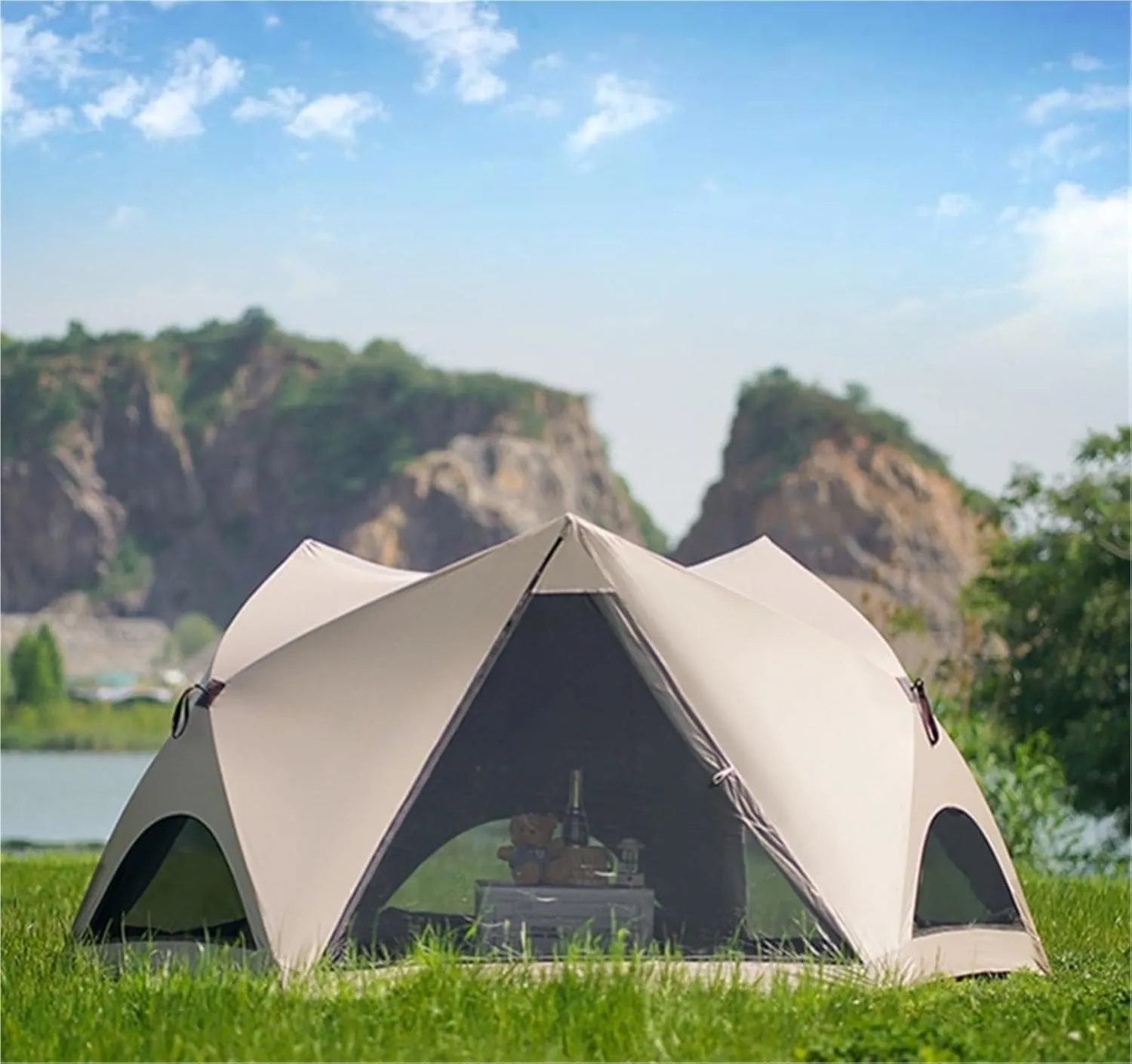 Seaside Beach Park Quick-Opening Tent Outdoor Portable Folding Camping Tent Equipment Sunshade and Rainproof