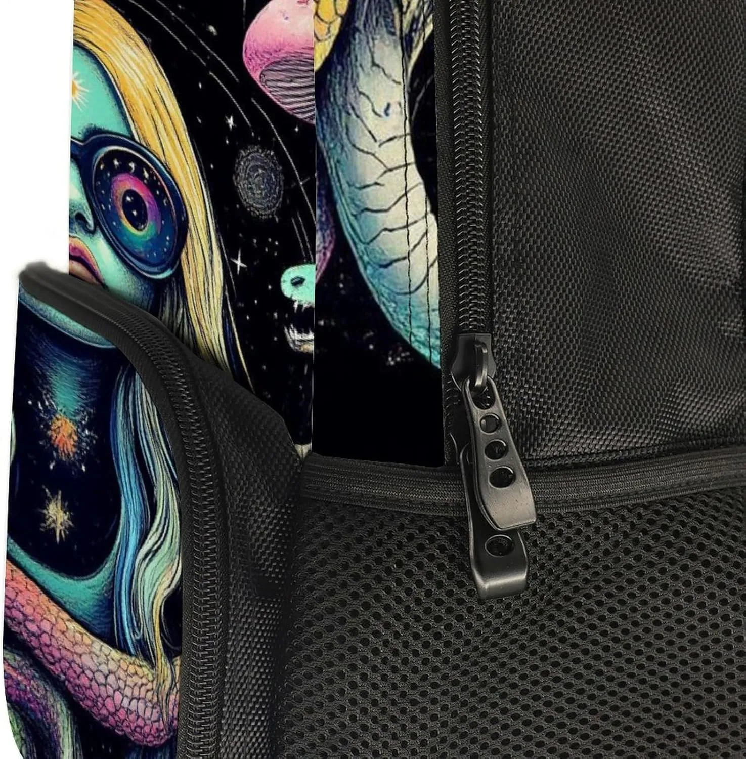 Supdreamc Men & Women Polyester Greek Goddess Snake Queen Medusa Mushroom Art Backpack Large Capacity Bookbag With Smooth Zippers for Climbing Picnic Bicycle