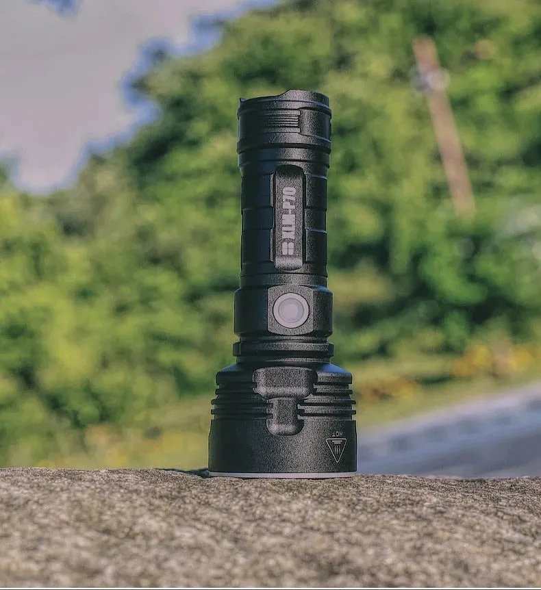 Super Bright LED Outdoor Xenon Flashlight