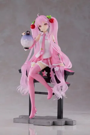 Taito Hatsune Miku Sakura Lantern ver AMP  Figure, Multiple Colors (T40008)