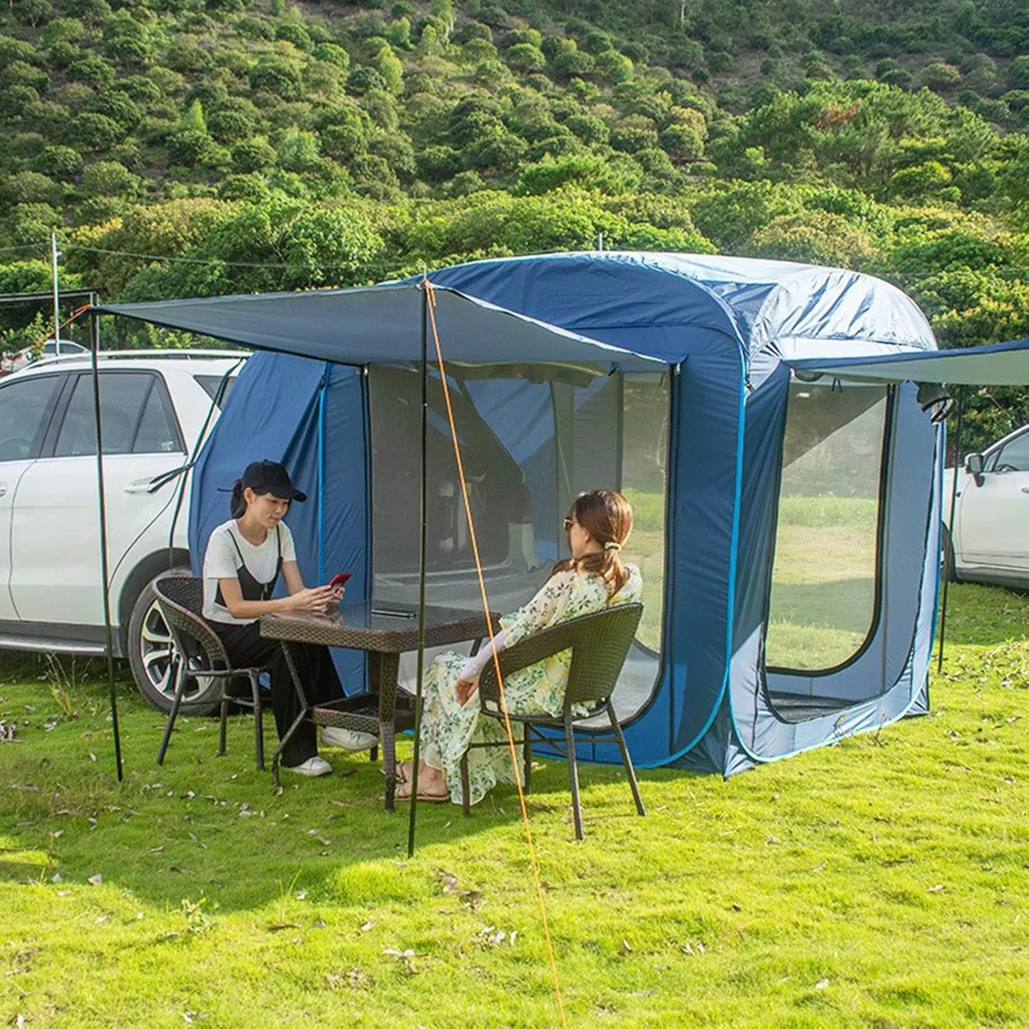 Tent Tailgate Shelter Pop-Up Car Boot Tent for Camping,Car Awning Tents with Double Layer Sun Protection Sunshade,Portable Changing Room Car Rear Tent Suitable for SUV Van Truck