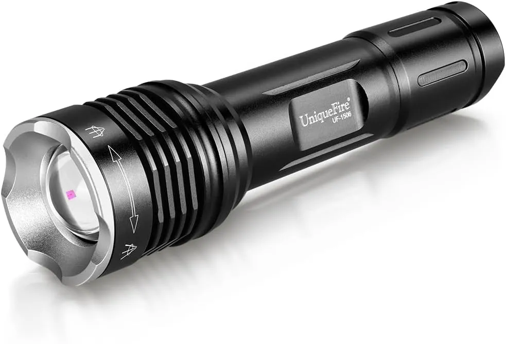 UniqueFire Mini 850nm IR Illuminator Flashlight Lights for Night Vision, Zoomable Small Infrared Flashlight Torch Light,3 Modes Memory Function Predator Light for Night Hunting