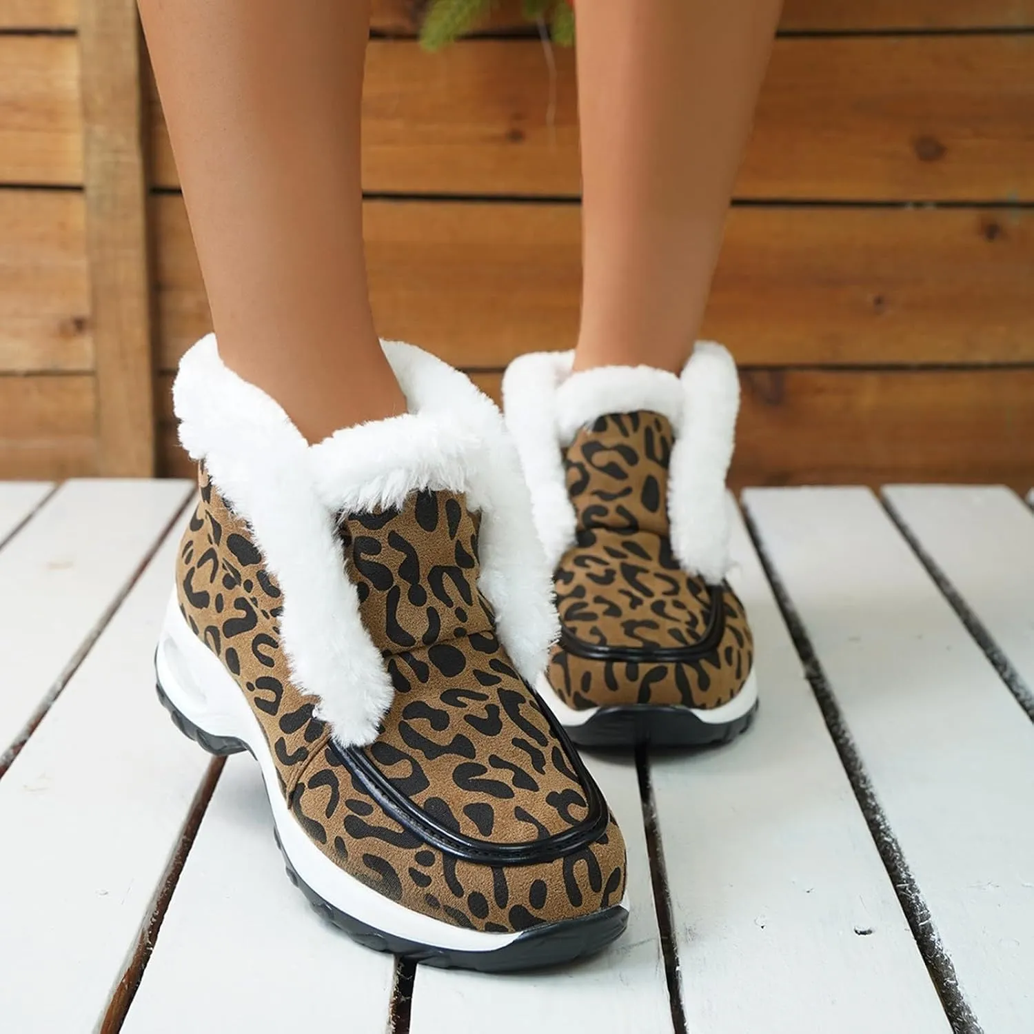 Womens Snow Boots Suede Anti-slip Winter Boots Classic Warm Fur Booties Casual Slip on Ankle Boots Comfortable Winter Shoes Trekking Shoes