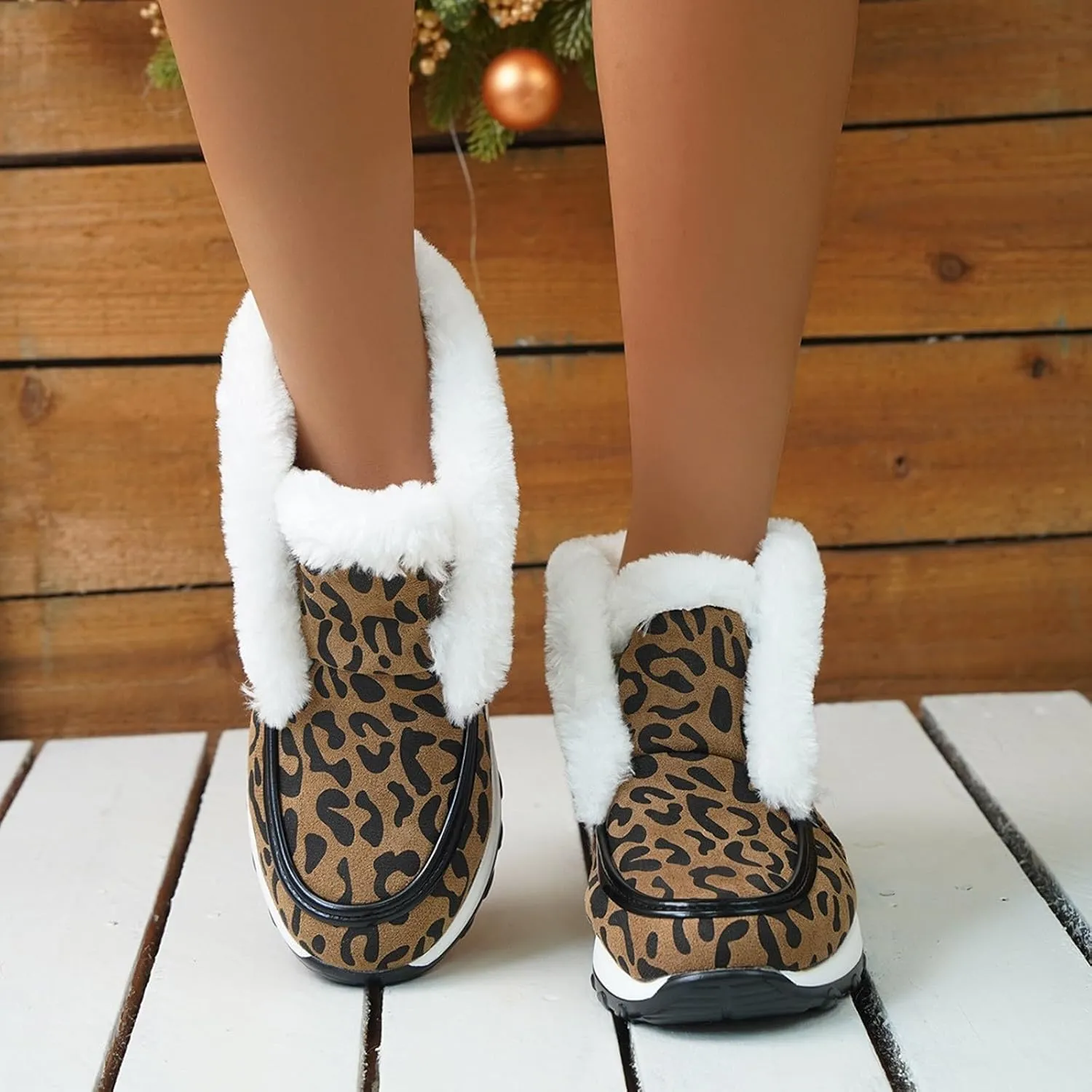 Womens Snow Boots Suede Anti-slip Winter Boots Classic Warm Fur Booties Casual Slip on Ankle Boots Comfortable Winter Shoes Trekking Shoes